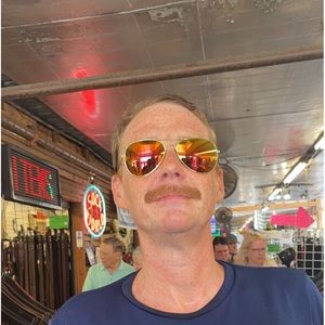 Meet your Posher, Evan